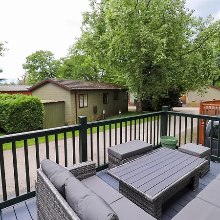 Elton's Escape Dom wakacyjny Windermere